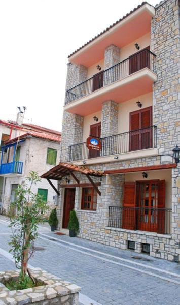 Sfaragoulias Inn กาลาวริตา ภายนอก รูปภาพ